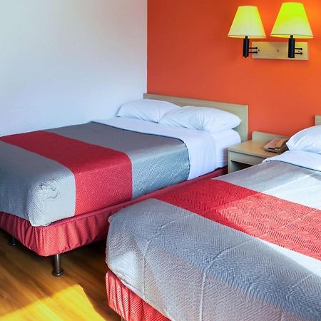 Motel 6-Porterville, Ca エクステリア 写真