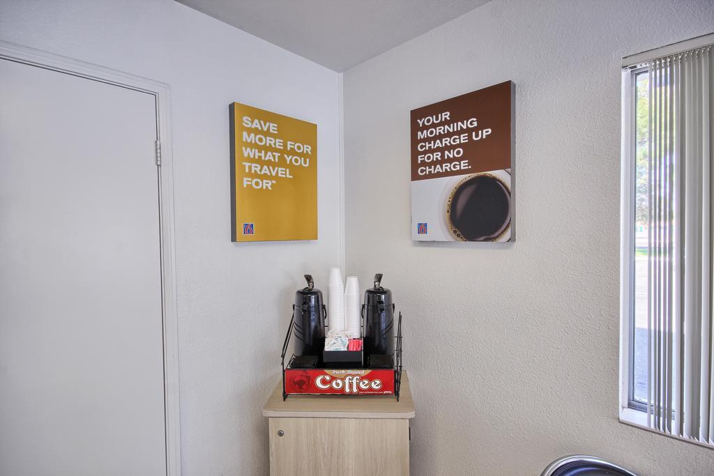 Motel 6-Porterville, Ca エクステリア 写真