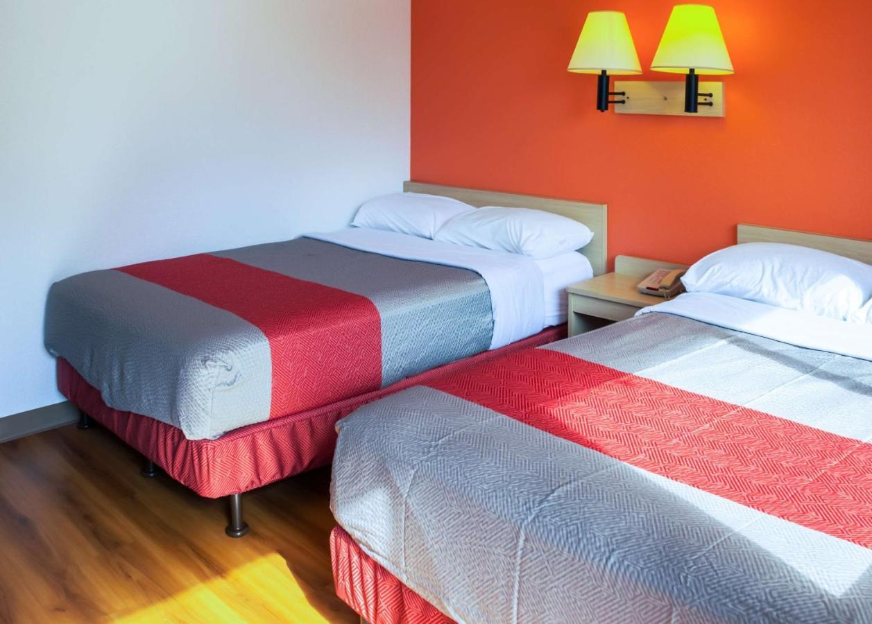 Motel 6-Porterville, Ca エクステリア 写真