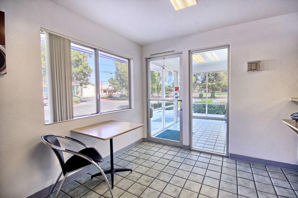 Motel 6-Porterville, Ca エクステリア 写真