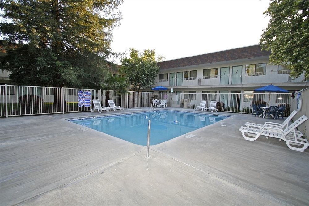 Motel 6-Porterville, Ca エクステリア 写真