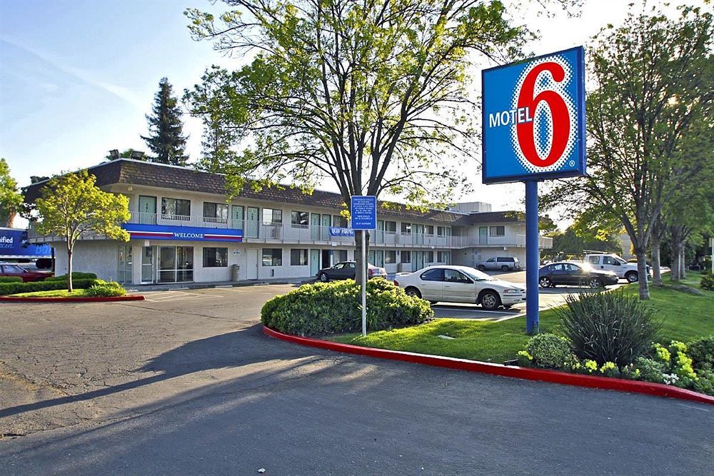 Motel 6-Porterville, Ca エクステリア 写真
