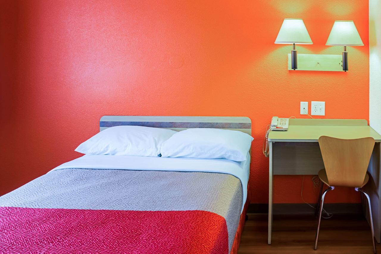 Motel 6-Porterville, Ca エクステリア 写真